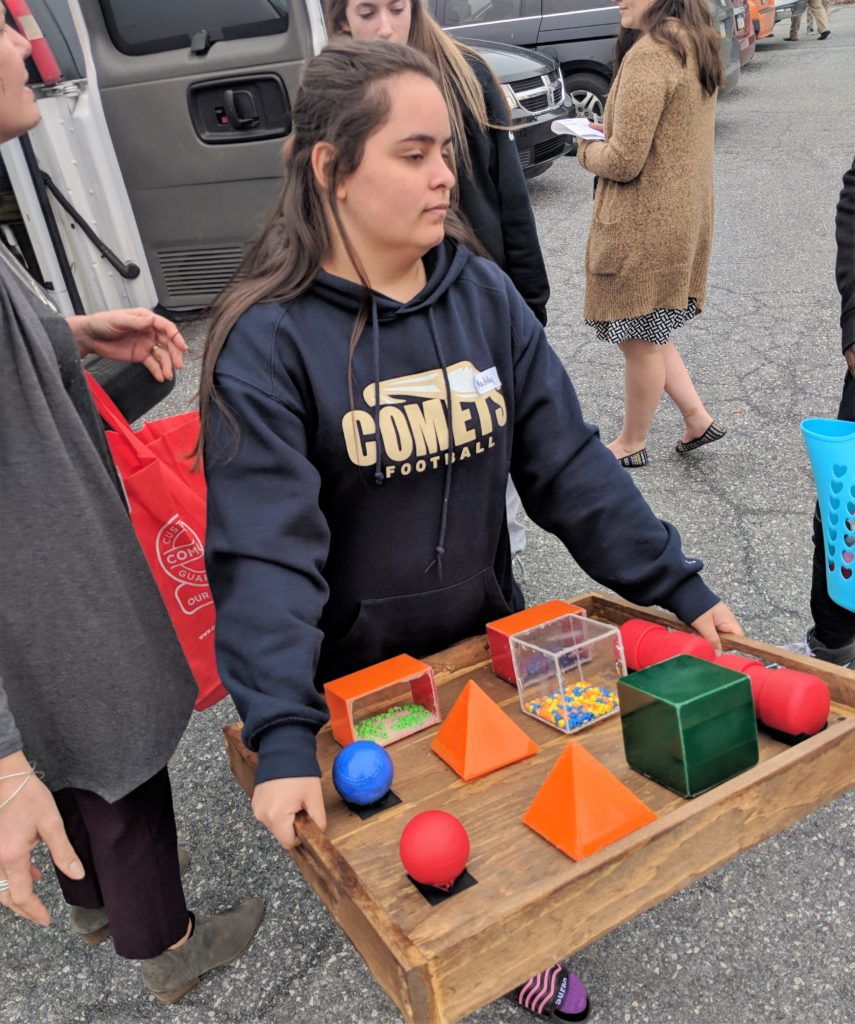 Students deliver the toys