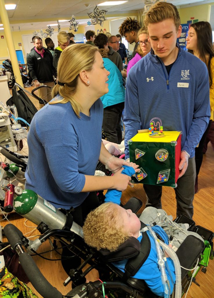 Students deliver the toys