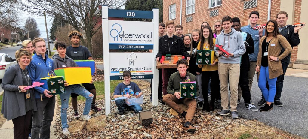 Students deliver the toys